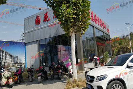 书香雅居3室2厅1卫117m2简单装修